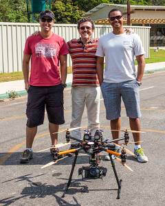 Meus parceiros  Dourado, Eduardo e o drone
